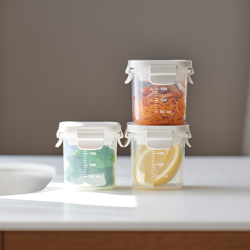 保冷剤付フードコンテナー